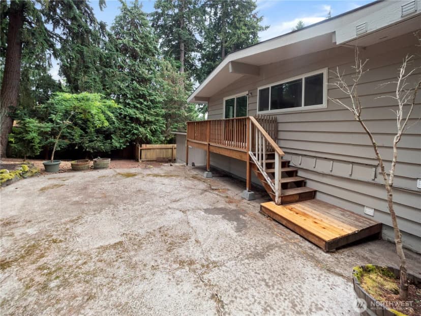 Property photo for 817 S 297th Place, Federal Way photo 29