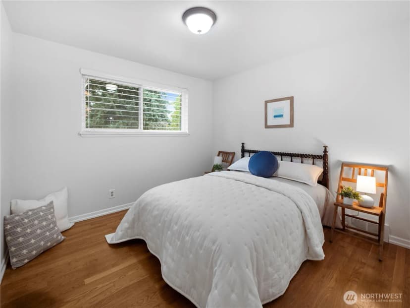 Property photo for 817 S 297th Place, Federal Way photo 16