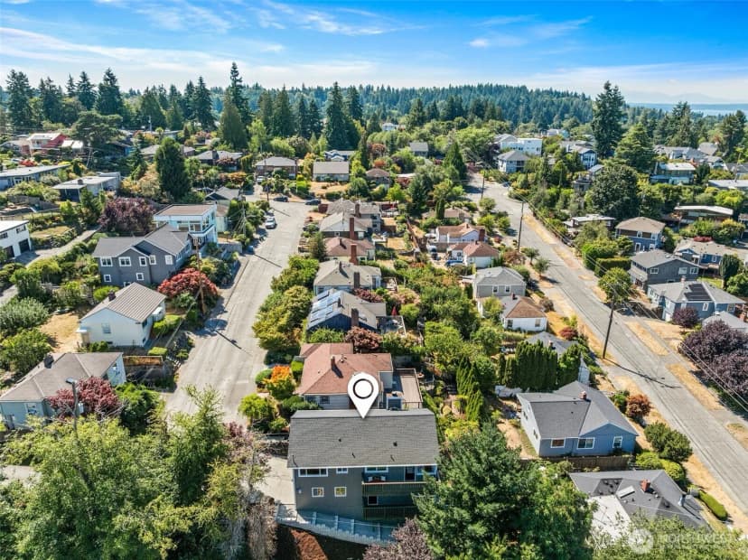 Property photo for 2800 W Elmore Place, Seattle photo 35