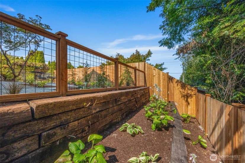 Property photo for 2800 W Elmore Place, Seattle photo 31