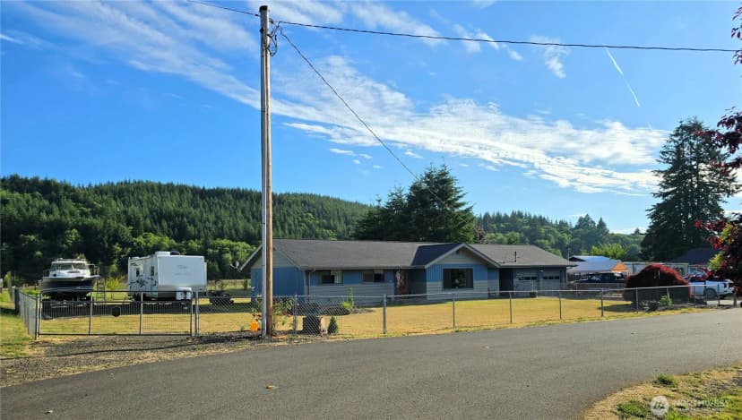 Property photo for 2352 Pacific Street, Raymond photo 2