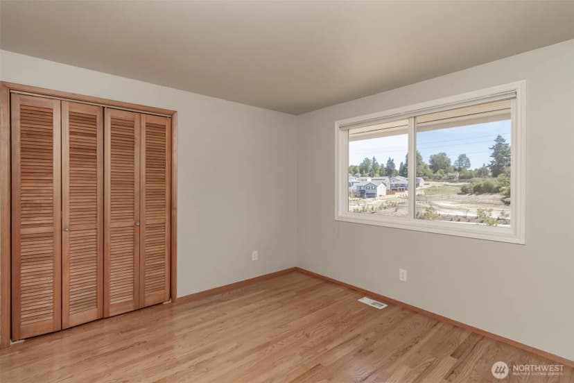 Property photo for 30527 124th Avenue Se, Auburn photo 20