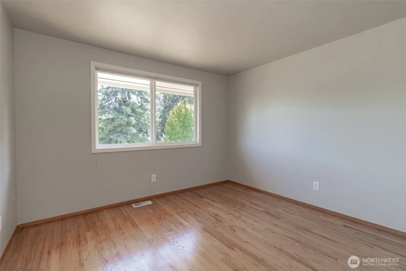Property photo for 30527 124th Avenue Se, Auburn photo 21