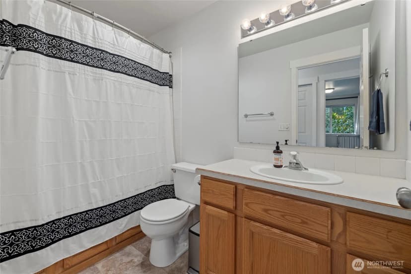 Property photo for 110 43rd Street, Bellingham photo 13