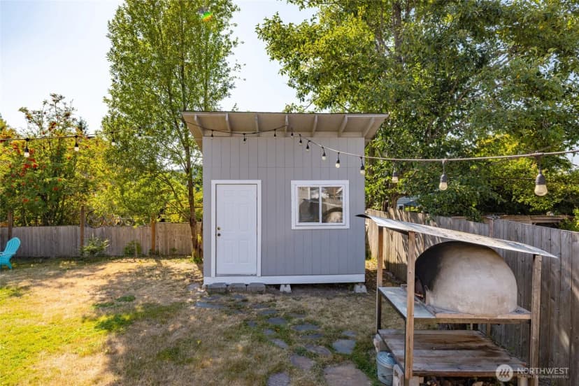 Property photo for 110 43rd Street, Bellingham photo 22