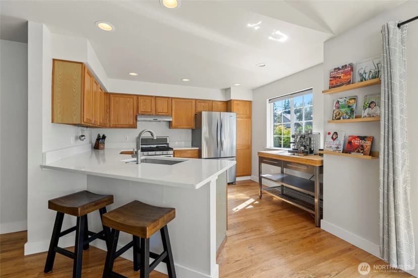 Property photo for 110 43rd Street, Bellingham photo 7
