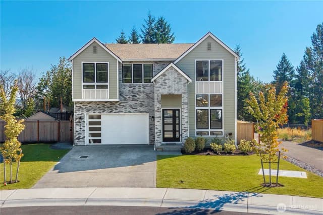 Property photo for 3846 95th Avenue E, Edgewood
