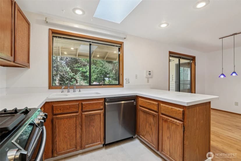 Property photo for 4632 Sw 74th St, Mukilteo photo 11