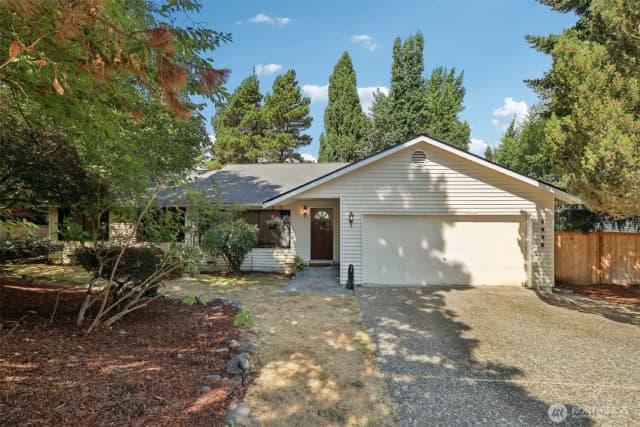 Property photo for 4632 Sw 74th St, Mukilteo