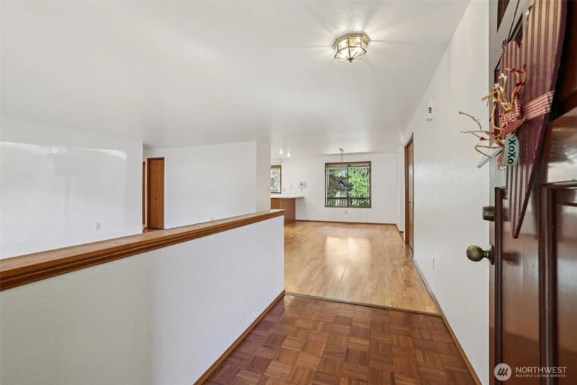 Property photo for 4632 Sw 74th St, Mukilteo photo 4