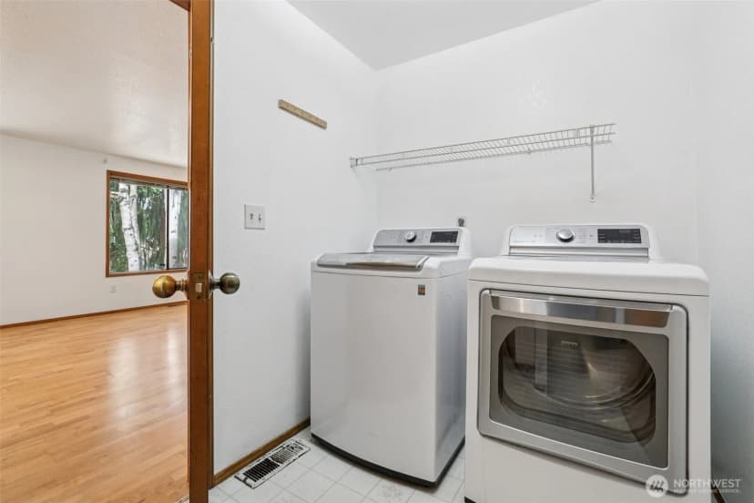 Property photo for 4632 Sw 74th St, Mukilteo photo 27