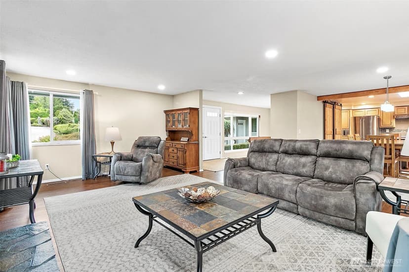 Property photo for 13228 Se 247th Street, Kent photo 6