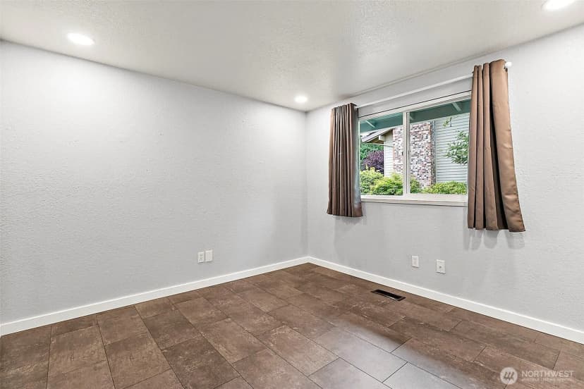 Property photo for 13228 Se 247th Street, Kent photo 20