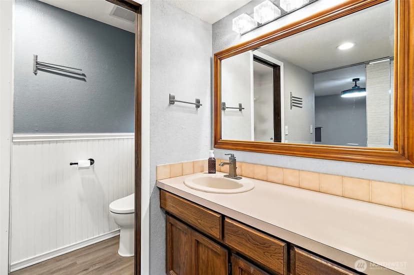 Property photo for 13228 Se 247th Street, Kent photo 17