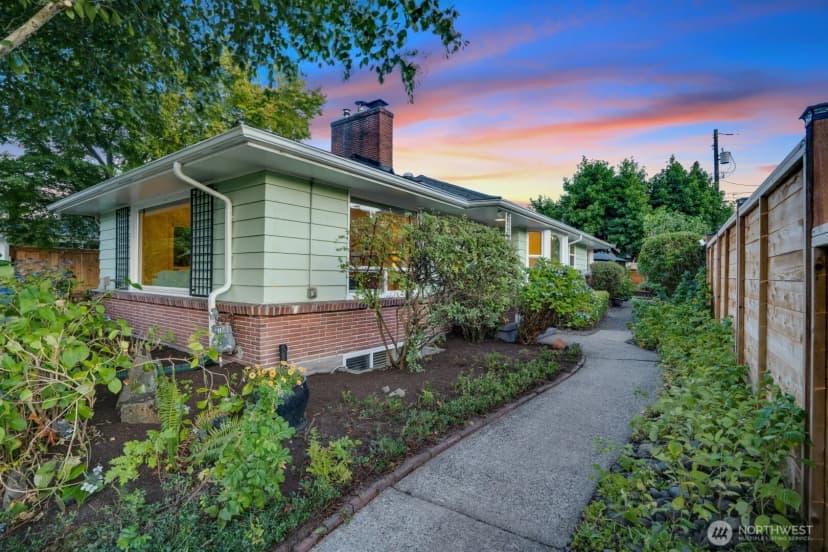 Property photo for 3220 N 22nd Street, Tacoma photo 2