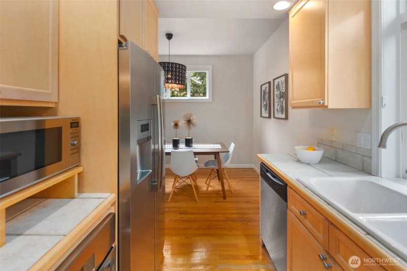 Property photo for 4135 Chilberg Avenue Sw #a, Seattle photo 13