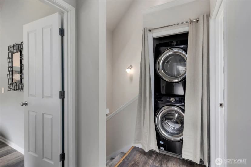 Property photo for 4135 Chilberg Avenue Sw #a, Seattle photo 14