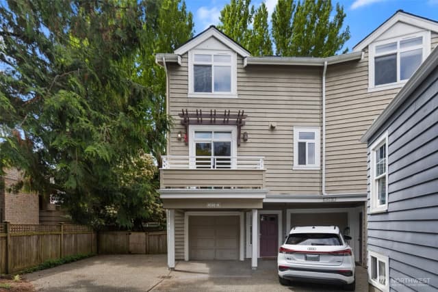 Property photo for 4135 Chilberg Avenue Sw #a, Seattle