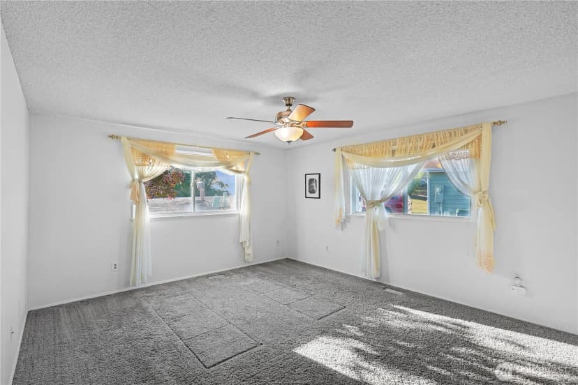 Property photo for 9926 257th St Court E, Graham photo 10