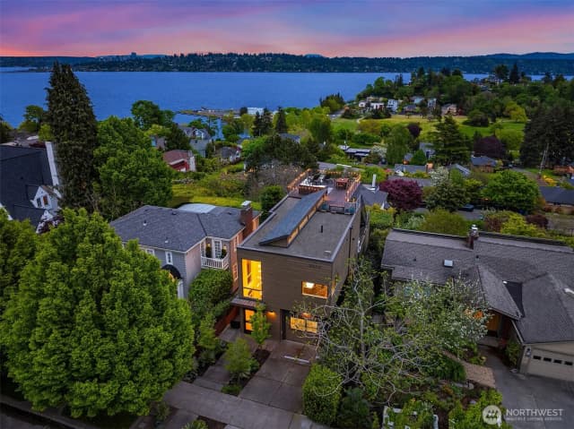 Property photo for 3812 Cascadia Avenue S, Seattle photo 5