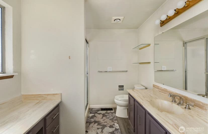 Property photo for 5117 30th Street Ne, Tacoma photo 14
