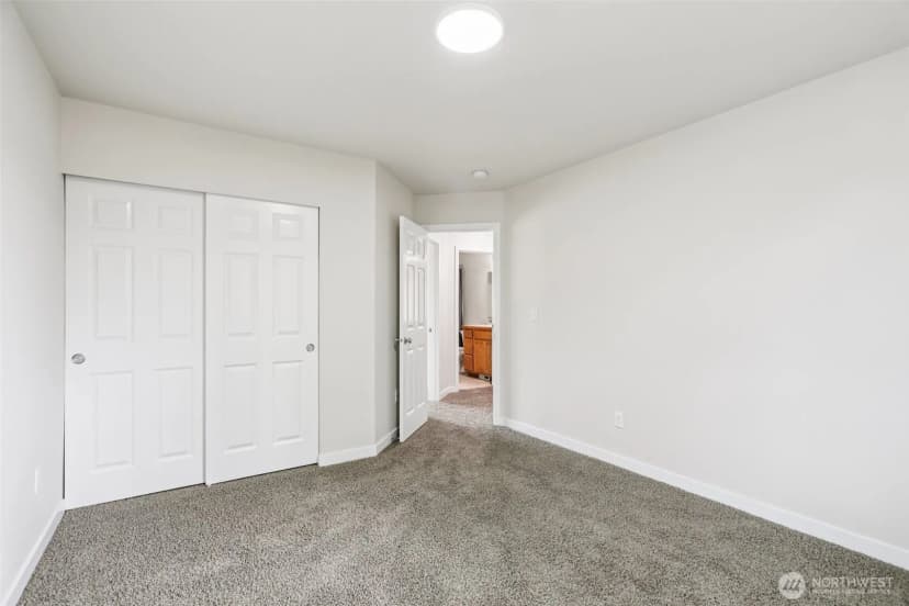 Property photo for 11518 3rd Avenue Ct, Tacoma photo 23