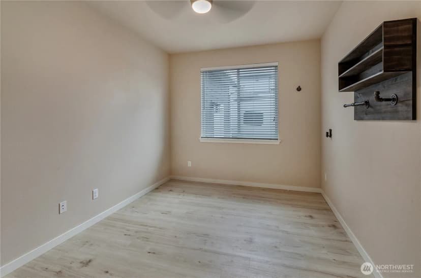 Property photo for 23712 78th Avenue Ct E, Graham photo 15