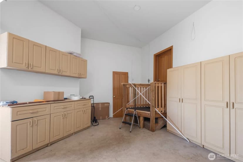 Property photo for 1021 Sw 120th Street, Seattle photo 37