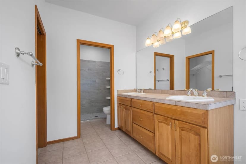 Property photo for 1021 Sw 120th Street, Seattle photo 27