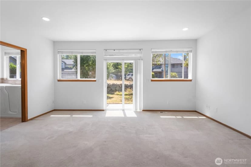 Property photo for 1021 Sw 120th Street, Seattle photo 26