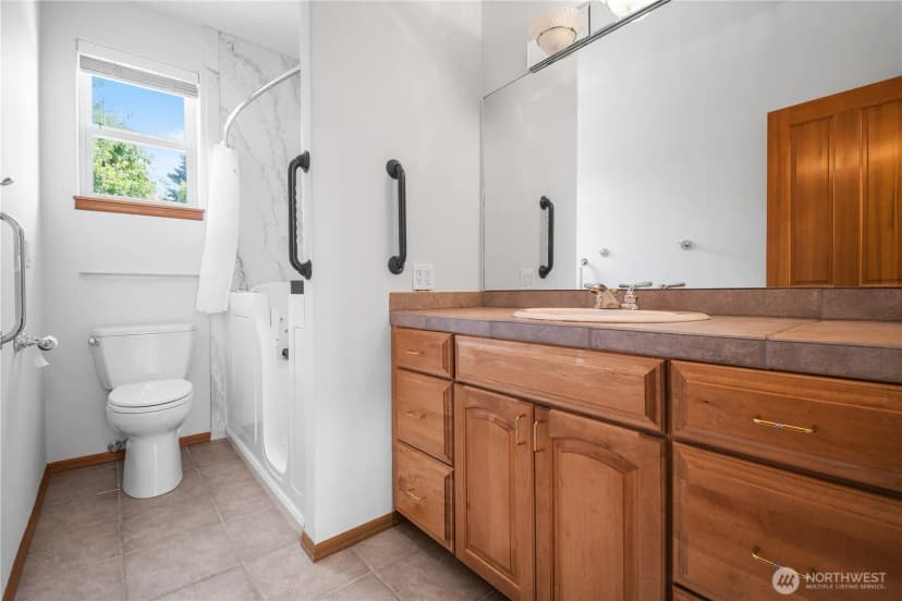 Property photo for 1021 Sw 120th Street, Seattle photo 31