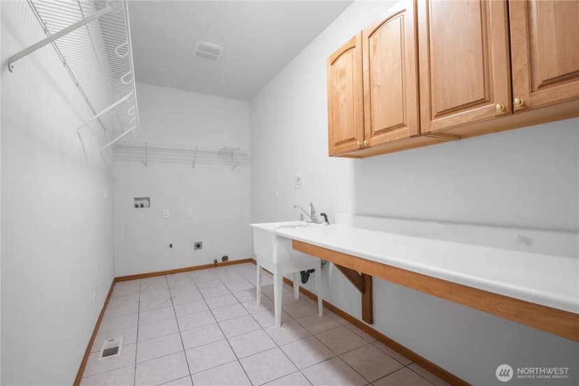 Property photo for 1021 Sw 120th Street, Seattle photo 34