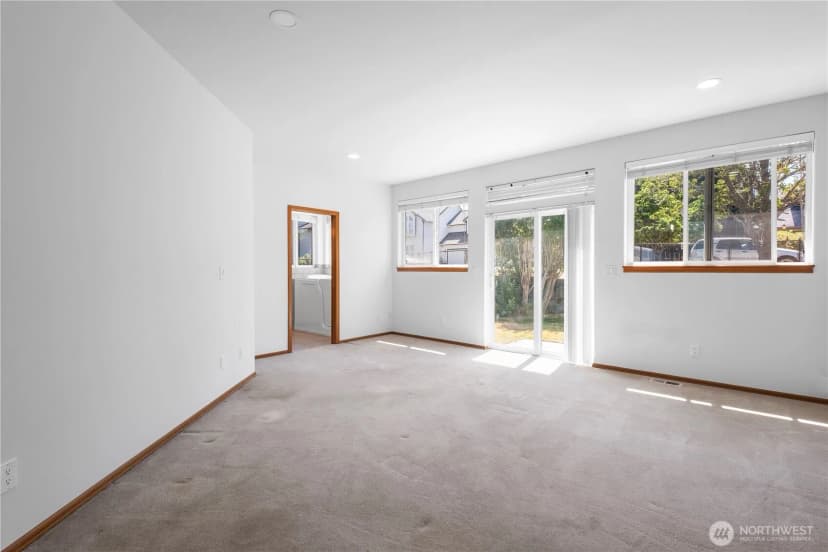 Property photo for 1021 Sw 120th Street, Seattle photo 25
