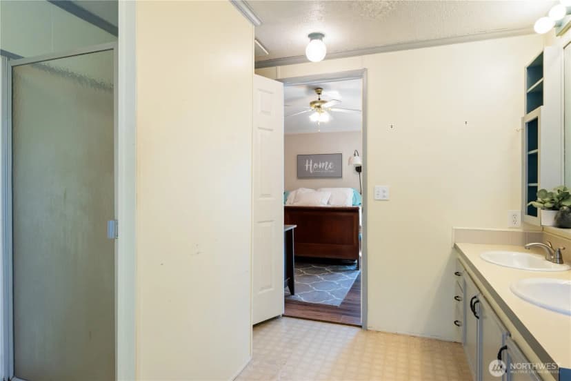Property photo for 21014 Birch Place, Ocean Park photo 16