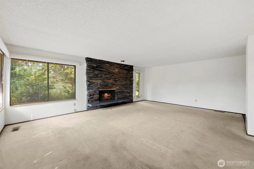 Property photo for 24324 138th Avenue Se, Kent photo 8