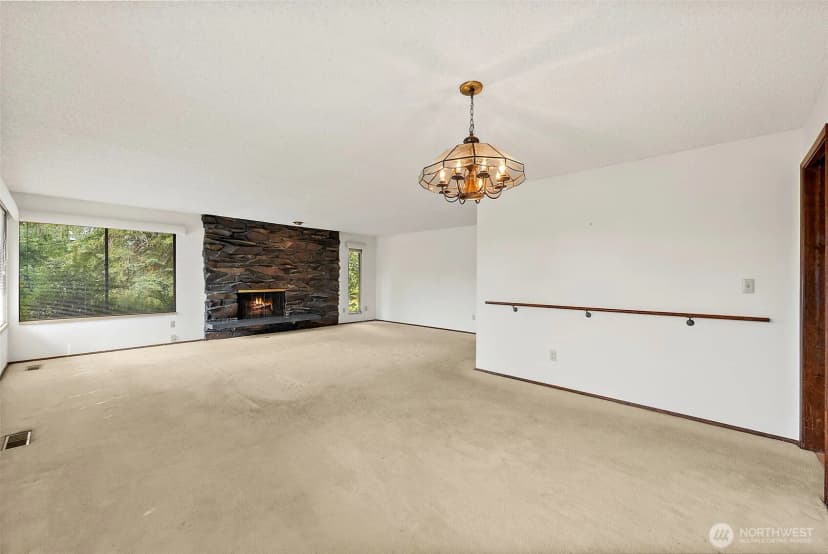 Property photo for 24324 138th Avenue Se, Kent photo 9