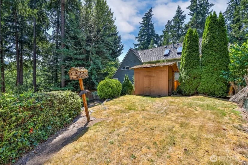 Property photo for 3233 168th Place Se, Bellevue photo 33