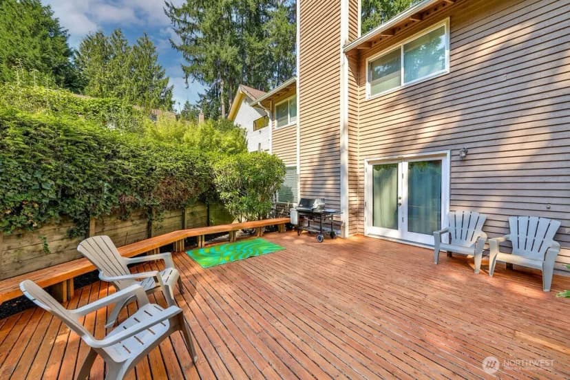 Property photo for 3233 168th Place Se, Bellevue photo 28