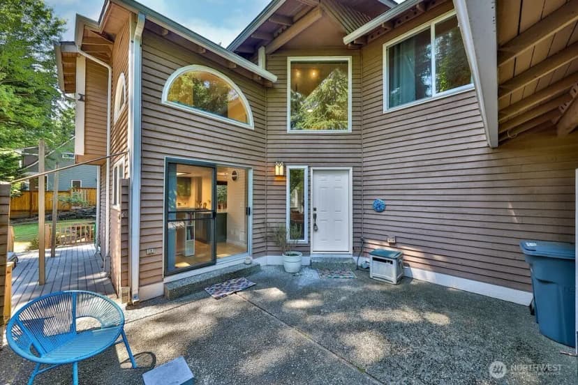 Property photo for 3233 168th Place Se, Bellevue photo 22