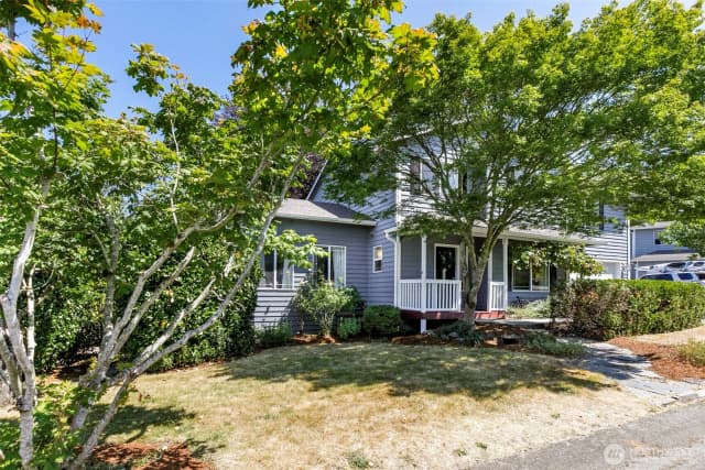 Property photo for 1523 114th Avenue Se, Lake Stevens photo 2