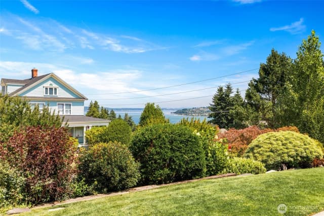 Property photo for 3706 N 29th Street, Tacoma photo 2