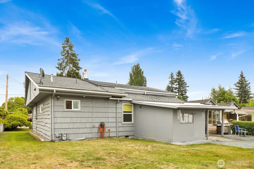 Property photo for 320 Central Street, Sedro Woolley photo 30