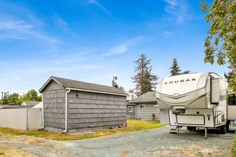 Property photo for 320 Central Street, Sedro Woolley photo 31