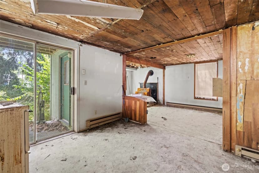 Property photo for 11177 Gardner Road, Burlington photo 6