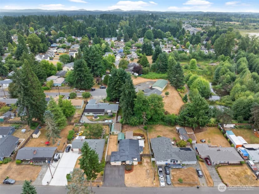 Property photo for 4429 26th Loop Se, Lacey photo 34