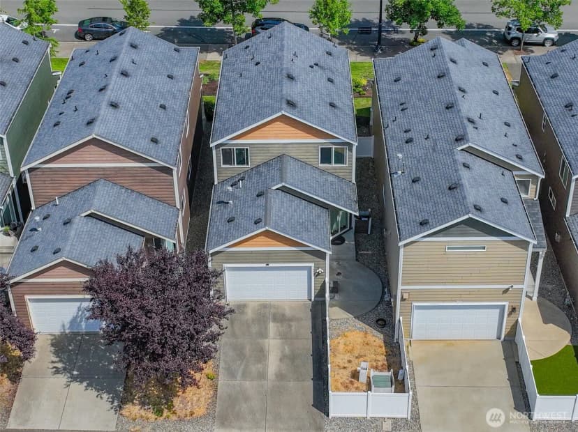 Property photo for 7605 Columbia Way Ne, Lacey photo 23