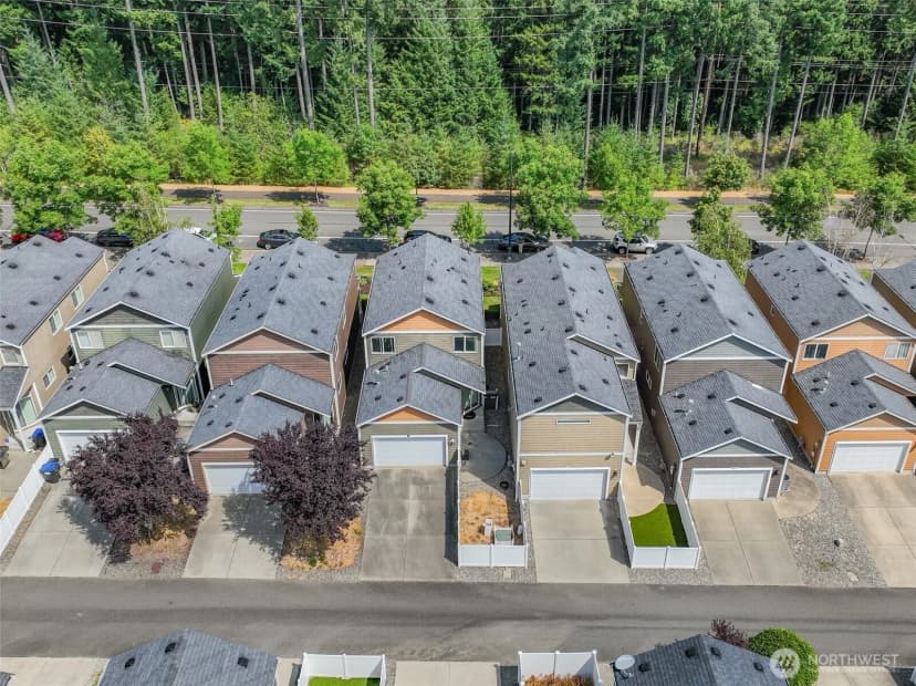 Property photo for 7605 Columbia Way Ne, Lacey photo 24