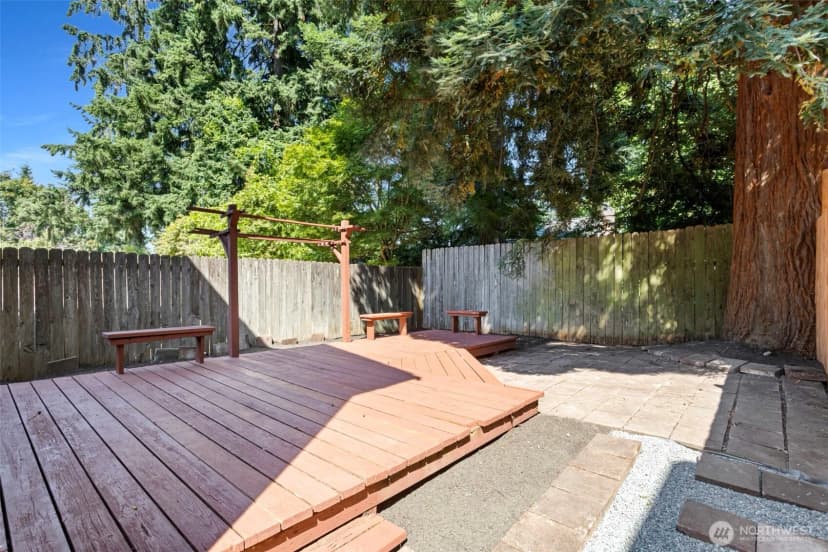 Property photo for 14026 Wallingford Avenue N, Seattle photo 23