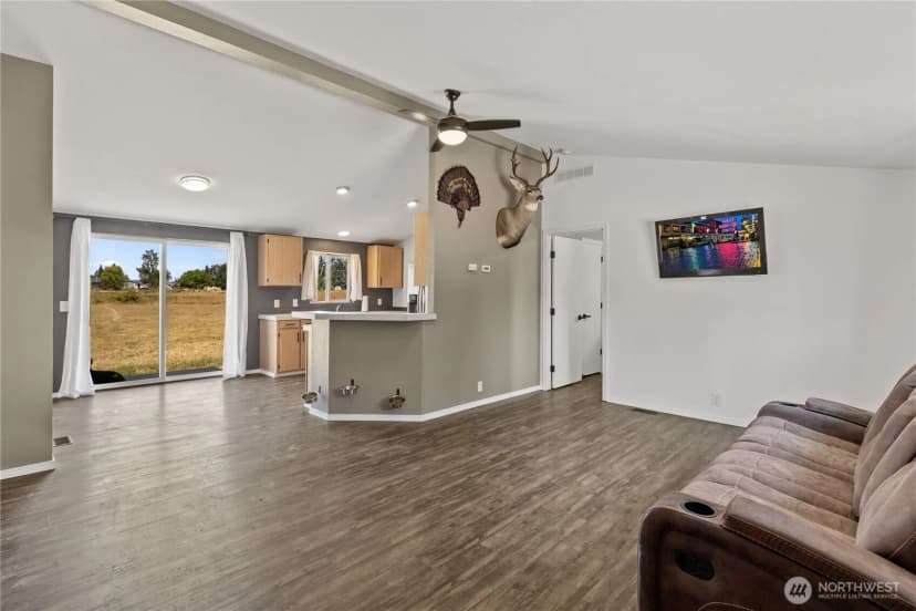 Property photo for 215 296th Street S, Roy photo 13