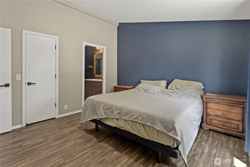 Property photo for 215 296th Street S, Roy photo 28